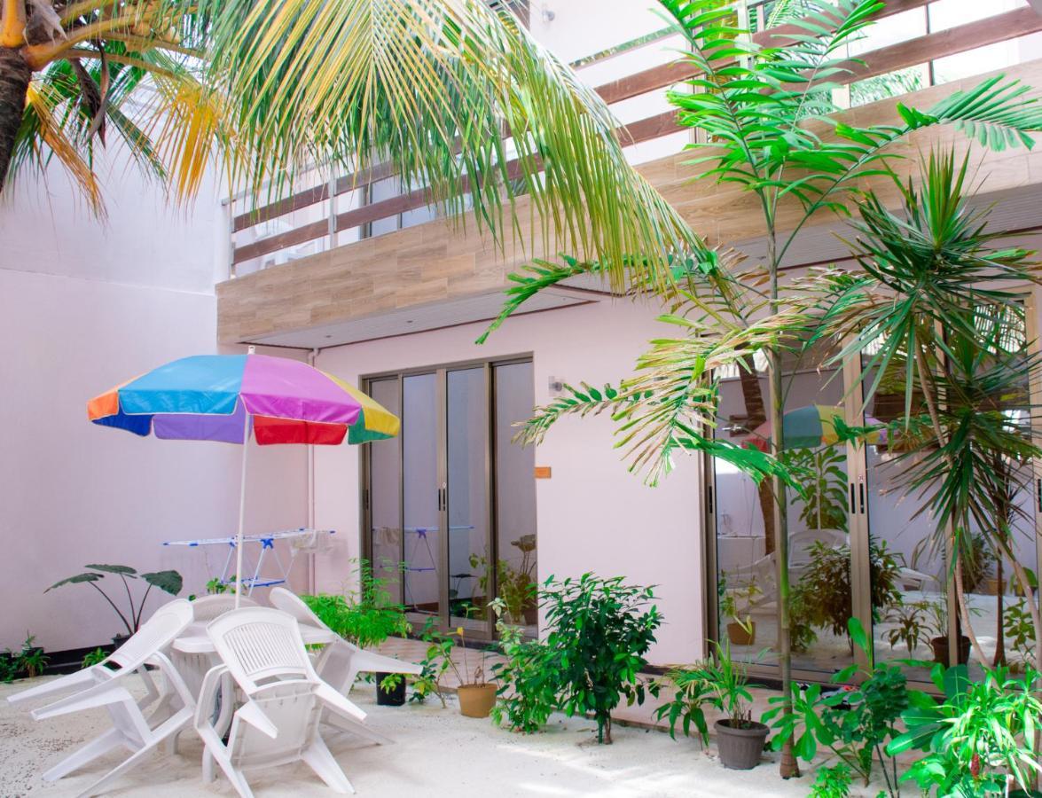 White Sand Lodge Maafushi Exterior foto