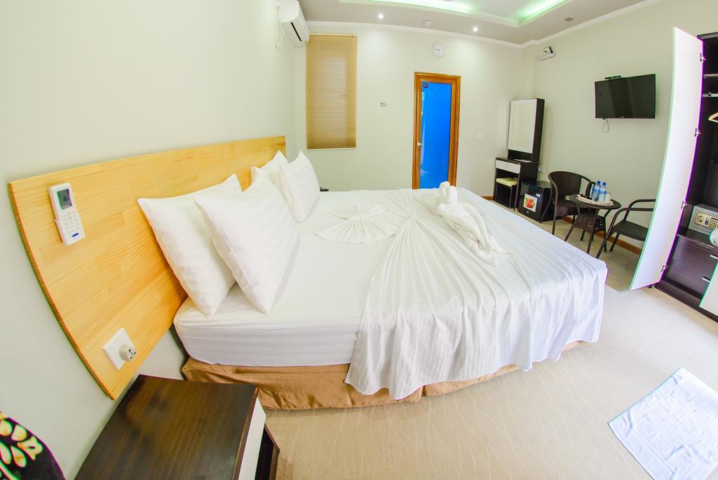 White Sand Lodge Maafushi Exterior foto