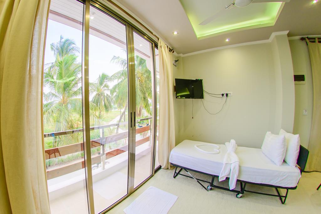 White Sand Lodge Maafushi Exterior foto